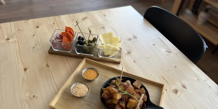 Zvolíte Myslivnu s vodkou, grepovým džusem a zázvorovou limonádou?
