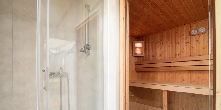 K relaxu láka aj suchá sauna a horúca vírivka.