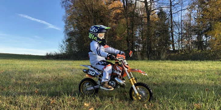 Půjčovna motorek Moto Go 24 v Pelhřimově nabízí možnost vyrazit na cestu bez jakýchkoli starostí.