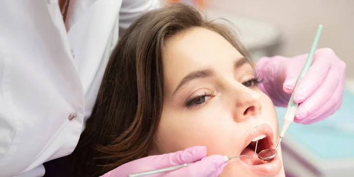 Dentálna hygiena dosahuje aj na ťažko dostupné miesta, zabraňujú vzniku zubného kazu a paradentózy.