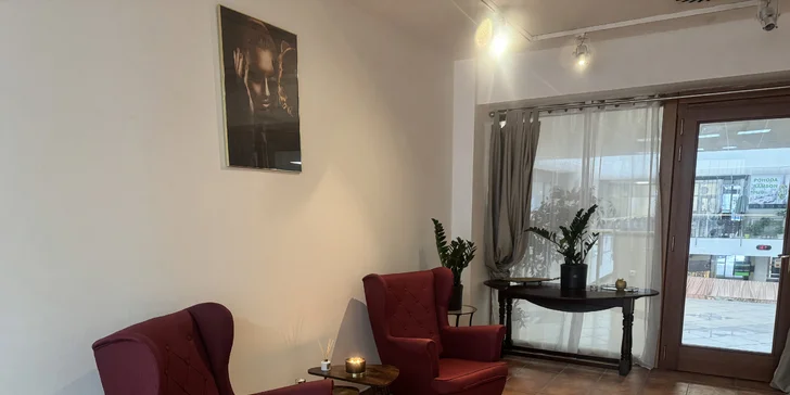 Následuje hloubková intenzivní bukální masáž.
