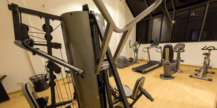 Pokud máte rádi aktivní odpočinek, zaskočte do fitness centra. 