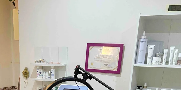 Na výběr je základní kosmetické ošetření nebo Rituál Evellin.