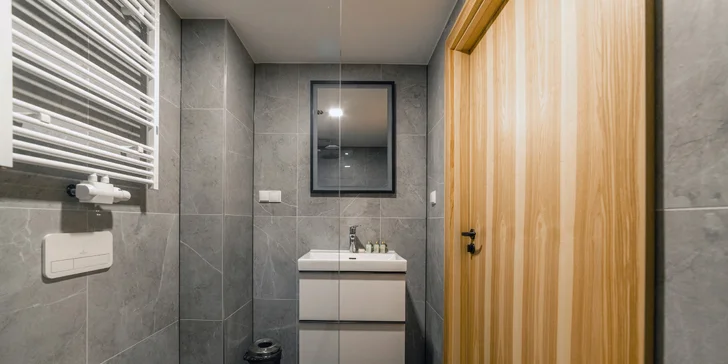 Samozřejmostí je moderní koupelna.