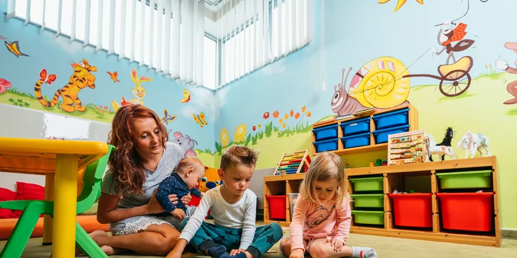  Pro děti tu případně mají dětský koutek, kde je v určitých hodinách možné i hlídání (za poplatek). 