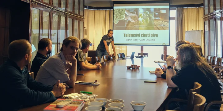 Workshop Fenomén českého piva vás naučí poznat desítku od dvanáctky a správně degustovat. 