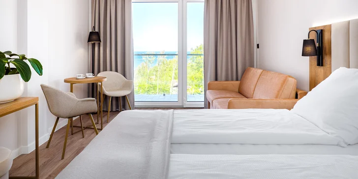 Na báječnú dovolenku vás pozýva rezort Król Plaza Spa & Wellness, ktorý stojí priamo na brehu Baltského mora – na pláž je to doslova pár krokov.