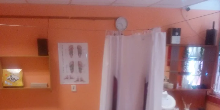 Salon se nachází na adrese 1. máje 17.