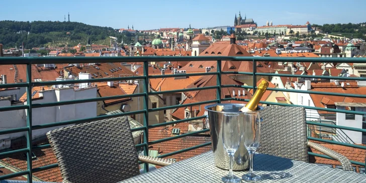 Po raňajkách sa vyberte na prechádzku, na Staromestské námestie dôjdete za 2 minúty chôdze.