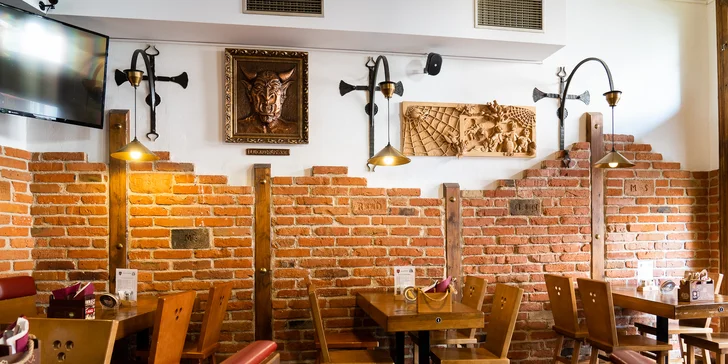 Restauraci najdete v centru Brna – kousek od zastávky Šilingrovo náměstí. 