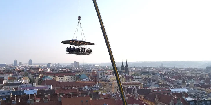 Ve vzduchu strávíte přibližně 40 až 60 minut.