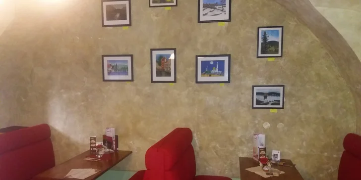 Čeká vás příjemný interiér a milá obsluha.