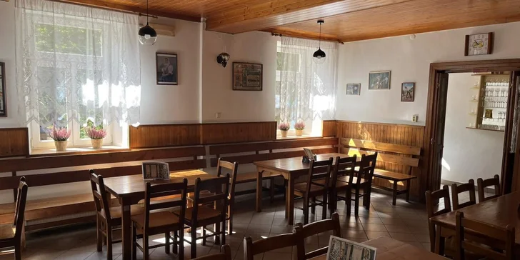Varia tu regionálne špeciality, napríklad valašskú kyselicu.