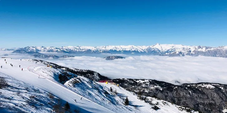 Lyžiarske stredisko Monte Bondone sa nachádza 250 metrov od hotela.
