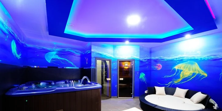 Vodní svět medúzy slibuje jacuzzi, finskou saunu, odpočívací lehátka, relaxační hudbu i ochlazovací sprchu.