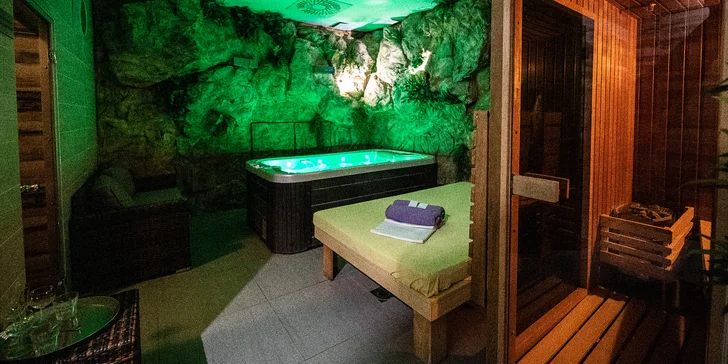 Na výběr máte 3 krásné wellness místnosti, např. Jungle Exclusive.