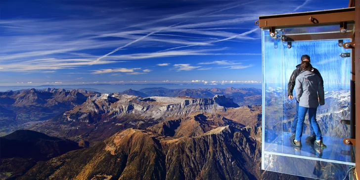 Aiguille du Midi (3842m)
