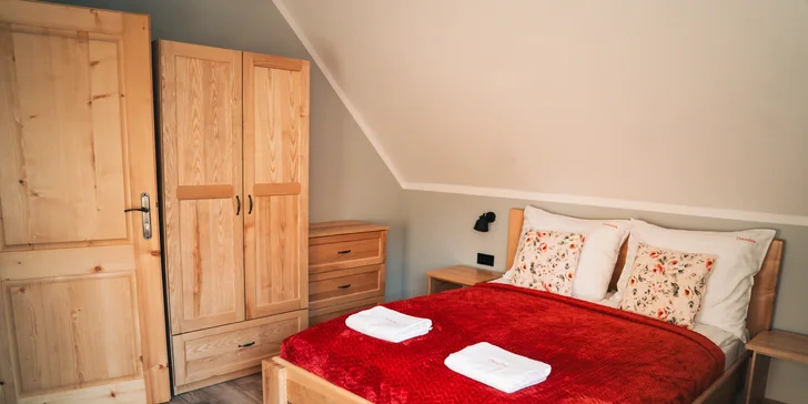 Zabývate sa v zrubových apartmánoch Drewutnia.