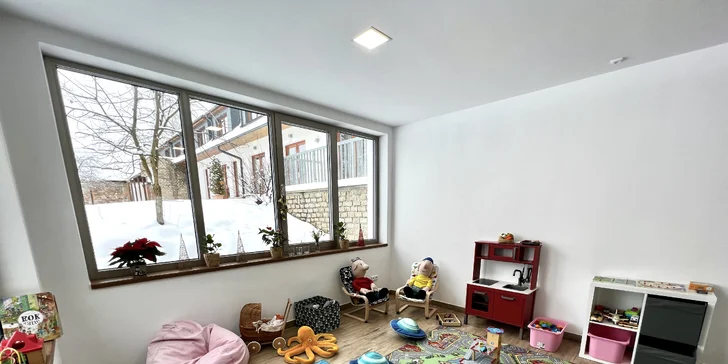 Ani na dětském koutku se zde nešetřilo prostorem a vybavením.