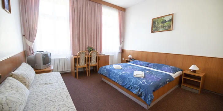Ubytování je skromnější, k načerpání sil na výlety ale stačí. 