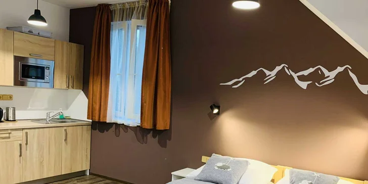 ...alebo v štúdiu s vlastnou kúpeľňou a plnohodnotnou kuchyňou.