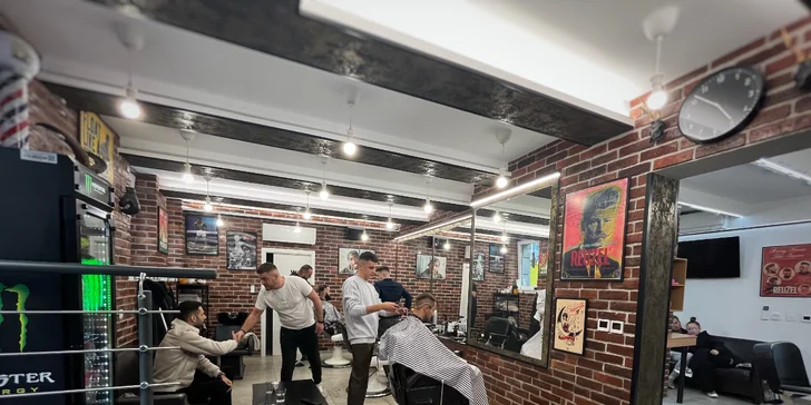 Službu vám spríjemní vždy dobre naladený tím ľudí a zaujímavé priestory v duchu „old school“ štýlu s modernými prvkami.