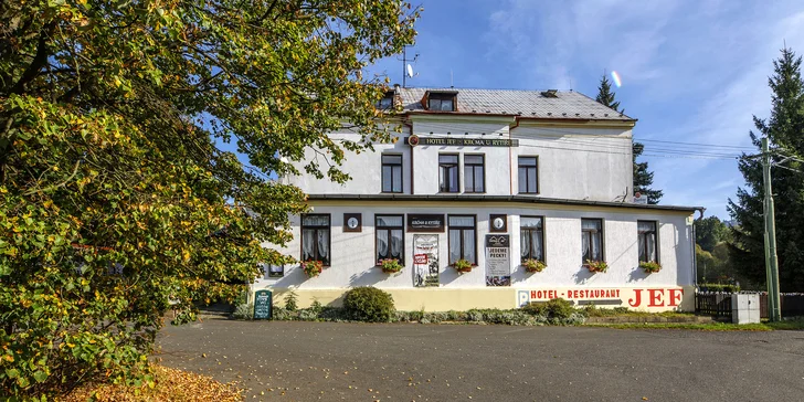 V malebnej dedinke Doubice vás privíta hotel Jef.
