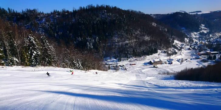 Skvelá lyžovačka s ubytovaním priamo na svahu v SKI Centrum Mraznica