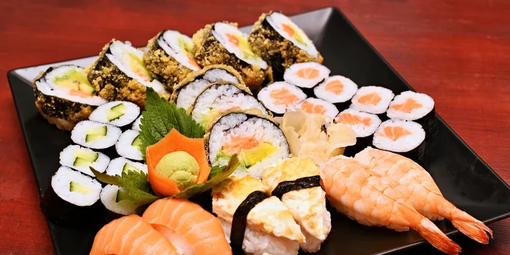 Čekají vás i vymazlené kousky čerstvého sushi.