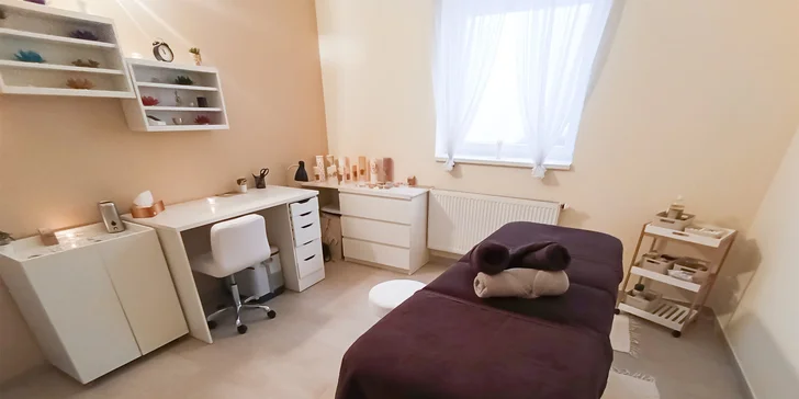 Čeká vás hodina naprostého klidu, špičková péče a atmosféra, díky které zapomenete na všechny deadliny. 
