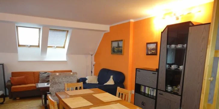 Všechny prostory jsou vybaveny účelně a pozitivní barvy vás naplní pohodovou náladou.