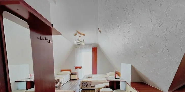 Štvorlôžková izba s balkónom