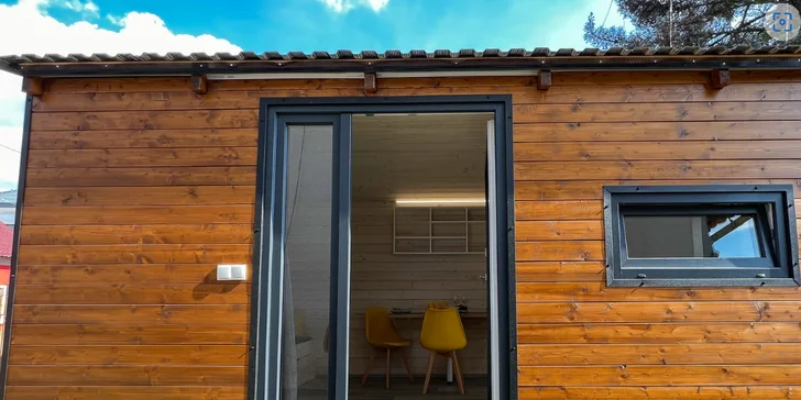 Nově postavená luxusní maringotka nabídne moderní a útulné zázemí.