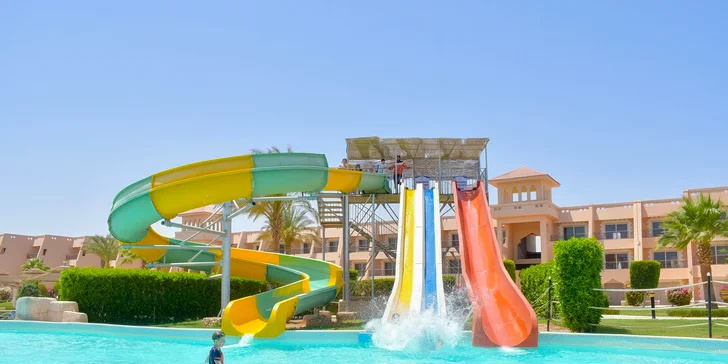 Zabydlíte se v 5* hotelu Jasmine Palace Resort v Hurghadě.