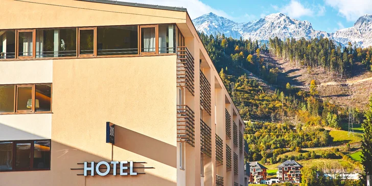 Lanovka je jen 50 m od hotelu, se Sommercard ji máte zdarma.