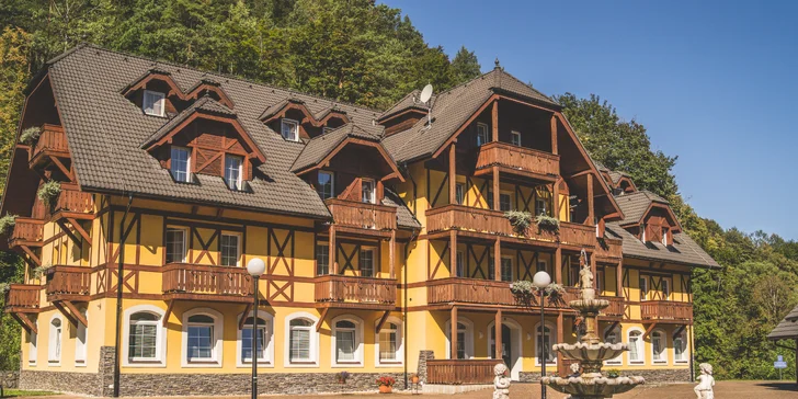 Čeká vás prostředí plné nádherných výhledů na hory, kde slovo relax nabývá zcela jiný rozměr.
