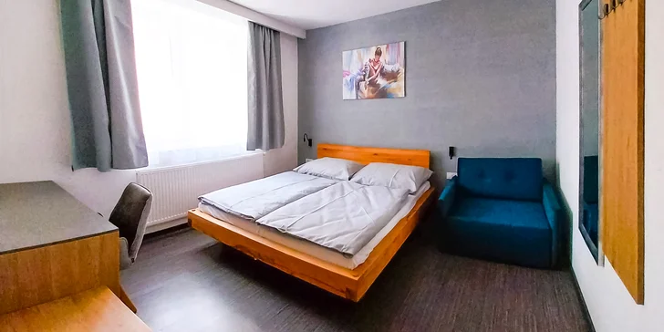 Do zoo i na Ještěd: pobyt v hotelu a hostelu se snídaní v klidné části Liberce