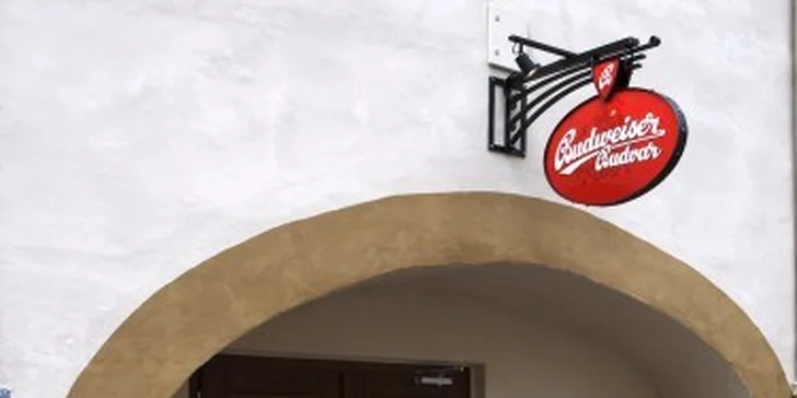 Restauraci najdete na adrese Lidická 58/13, sídlí v prostorách sladovny bývalého pivovaru.