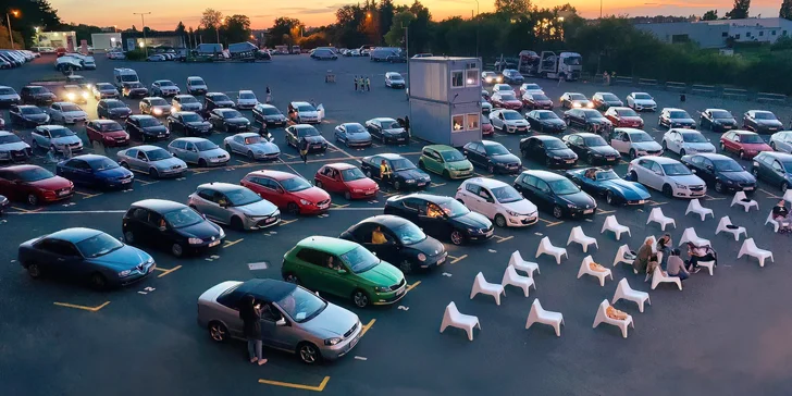 Letní autokino Strahov: film dle výběru, vstup pro 1 i 2 osoby, vjezd pro auto i občerstvení