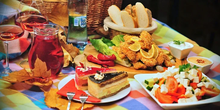 Spoustu dobrého jídla a pití vám k tomu zajistí v restauraci Pod Terasami. 