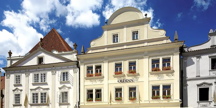 Komplex historických budov, který prošel kompletní rekonstrukcí, nabízí krásné ubytování na té nejlepší adrese.