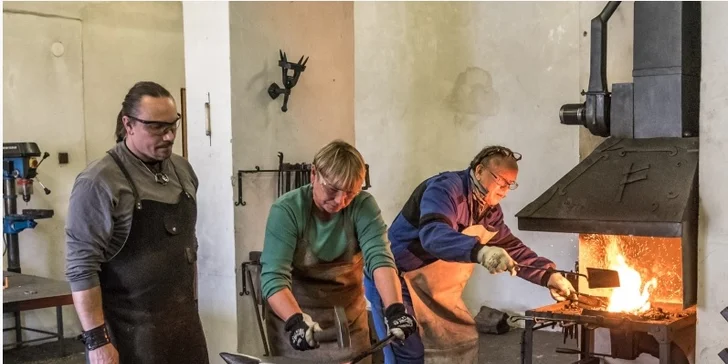V kovárně Romana Pausche strávíte příjemně horký čas. 