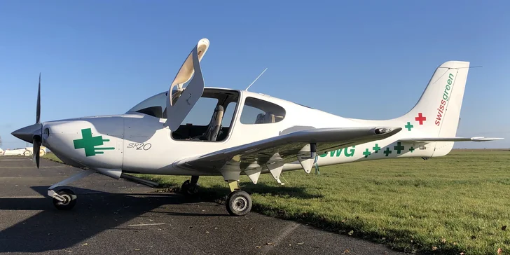 Pilotem luxusního letounu Cirrus SR 20 na zkoušku a letenka pro 2 další pasažéry