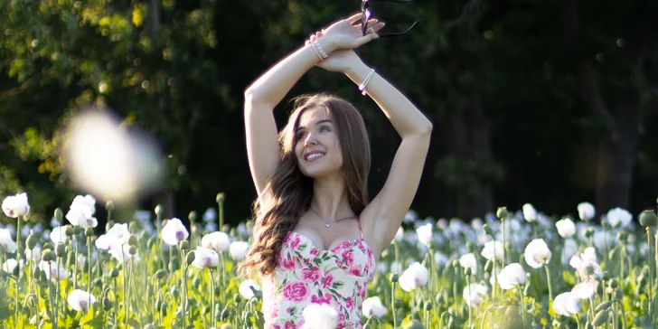 Výsledkem bude 5 profesionálně upravených fotografií, které dostanete v elektronické podobě.