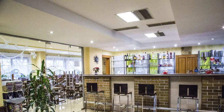 Restaurace je držitelem Certifikátu za vynikající péči o čepované pivo z Plzeňského Prazdroje. 