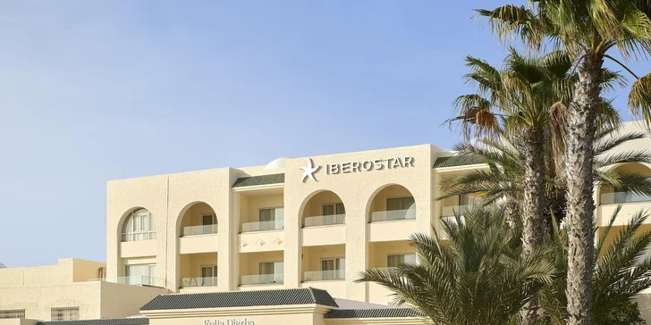 Ubytováni budete v nově zrekonstruovaném 5* hotelu Iberostar Selection Eolia Djerba.