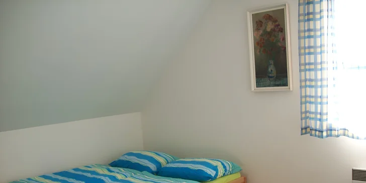 Vyspíte se na manželské posteli nebo samostatném lůžku.