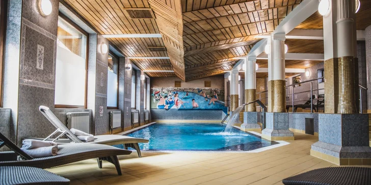 Ubytujte sa na najznámejšej ulici Krupówki v Zakopanom: elegantné izby aj neobmedzený vstup do wellness