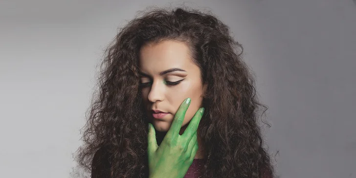 Profesionálne make-up kurzy sebalíčenia či kurzy s certifikátom