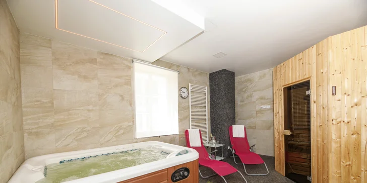 ... a vstup do privátneho wellness.